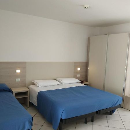 Residence Sangiorgi Cattolica Eksteriør billede